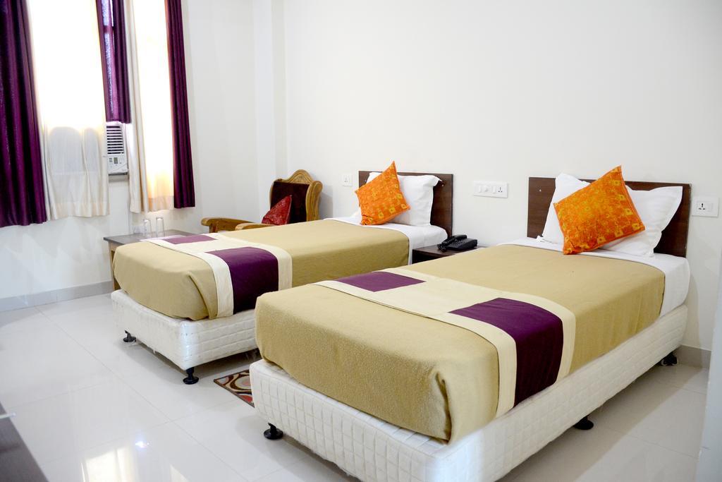 Hotel Bodh Vilas Exterior photo